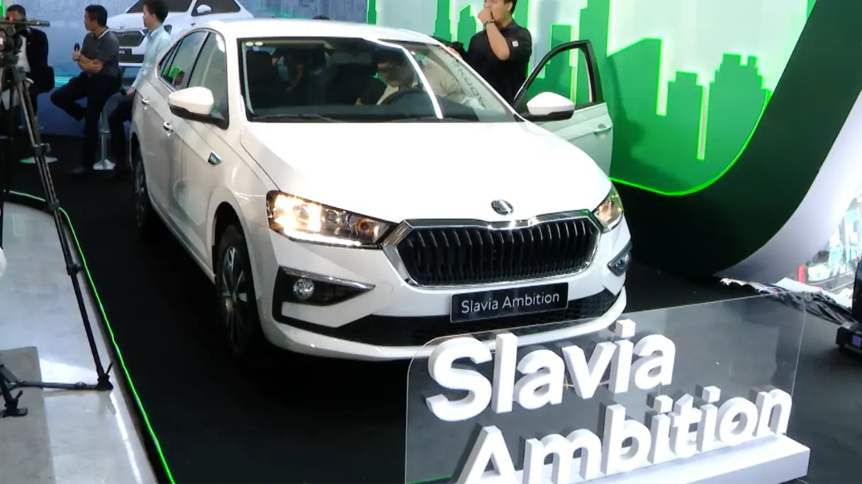 Slavia giá 500 triệu, thách thức xe Nhật – Hàn